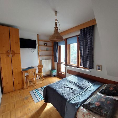 Dom Pod Skocznia Apartamento Zakopane Exterior foto